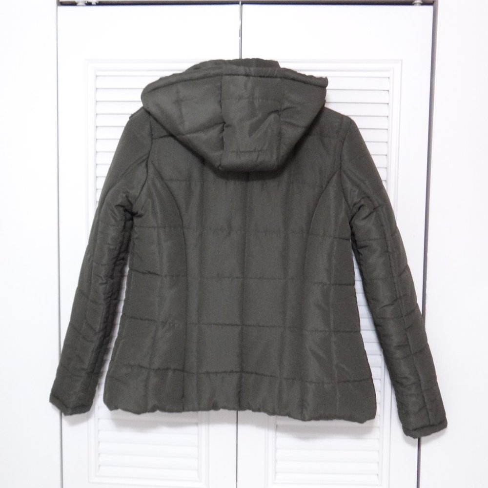 Puffer Jacket - Picture 5 of 8
